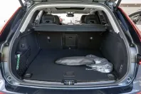 Volvo XC60 din 2025 cu 10.849 km - oferta VOL227100 - foto 9