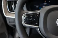 Volvo XC60 din 2025 cu 10.849 km - oferta VOL227100 - foto 18