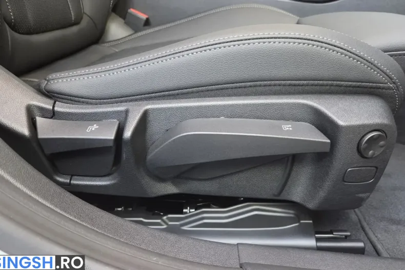 BMW i4 (Seria 4) din 2025 cu 7.990 km - oferta BMW227113 - foto 37