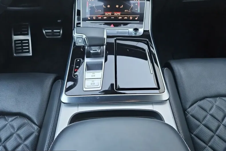 Audi Q8 din 2023 cu 63.830 km - oferta AUD227117 - foto 10
