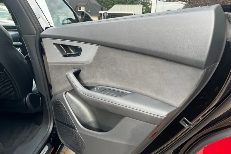 Audi Q8 din 2024 cu 69.000 km - oferta AUD227120 - foto 25