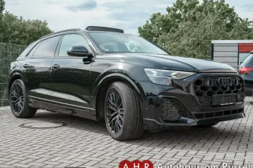 Audi Q8 din 2025 - oferta AUD227125