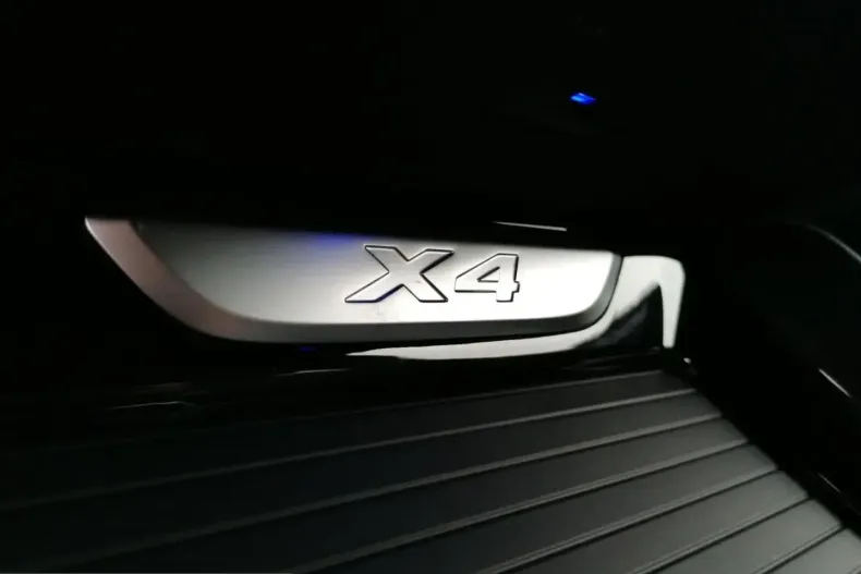 BMW X4 (Seria X) din 2022 cu 50.976 km - oferta BMW227137 - foto 23
