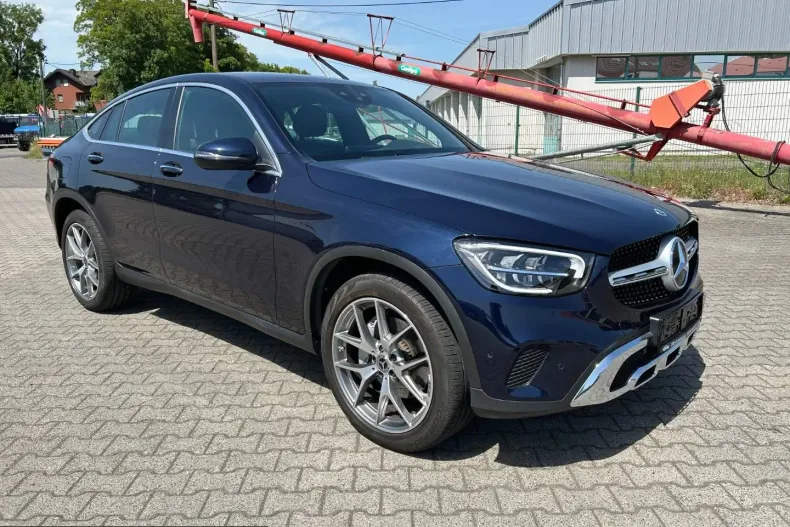 Mercedes-Benz GLC 300 (Clasa GLC) din 2022 cu 45.130 km - oferta MER227139 - foto 1