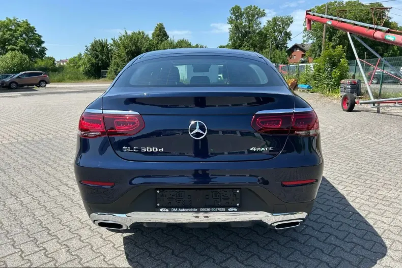 Mercedes-Benz GLC 300 (Clasa GLC) din 2022 cu 45.130 km - oferta MER227139 - foto 7