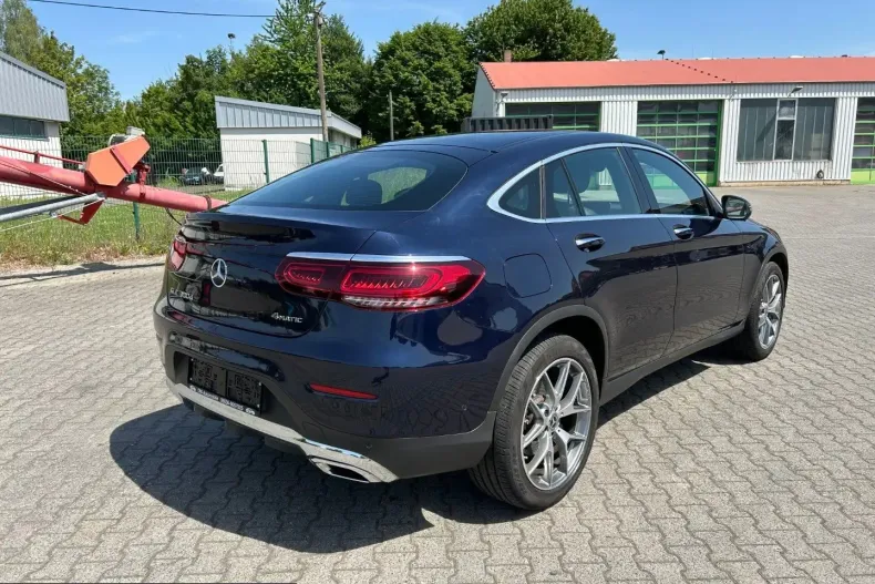 Mercedes-Benz GLC 300 (Clasa GLC) din 2022 cu 45.130 km - oferta MER227139 - foto 8