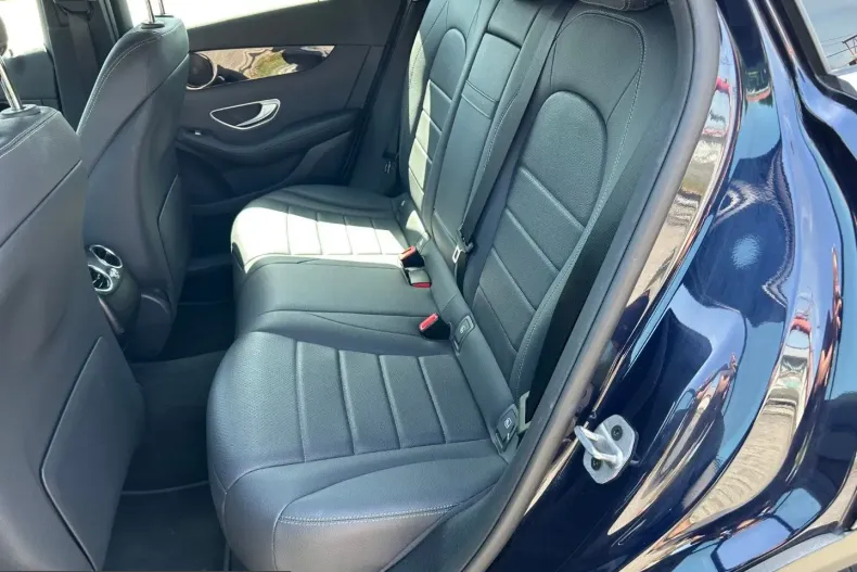 Mercedes-Benz GLC 300 (Clasa GLC) din 2022 cu 45.130 km - oferta MER227139 - foto 31