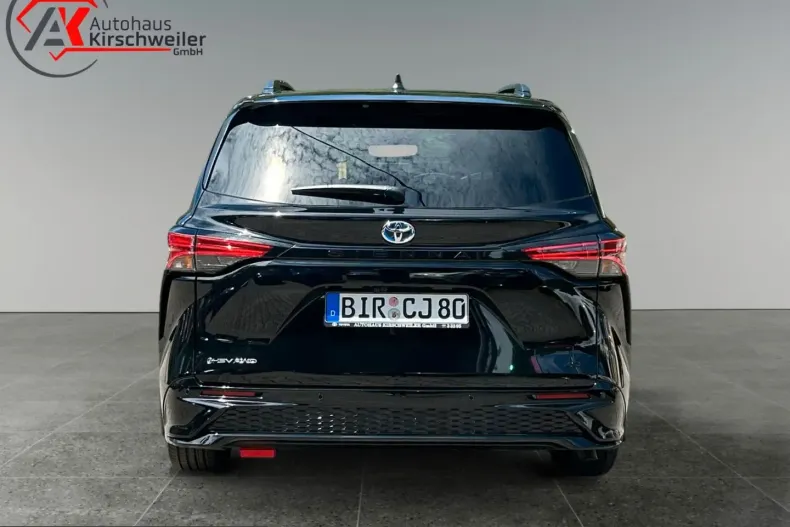 Toyota Sienna din 2025 cu 7.000 km - oferta TOY227141 - foto 4