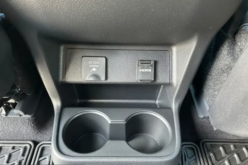 Toyota Sienna din 2025 cu 7.000 km - oferta TOY227141 - foto 24