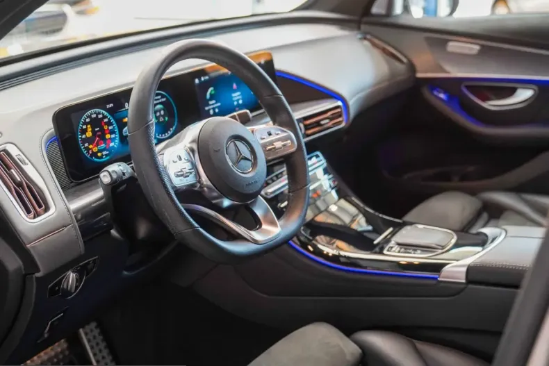 Mercedes-Benz EQC (Clasa GLC) din 2021 cu 37.682 km - oferta MER227144 - foto 8