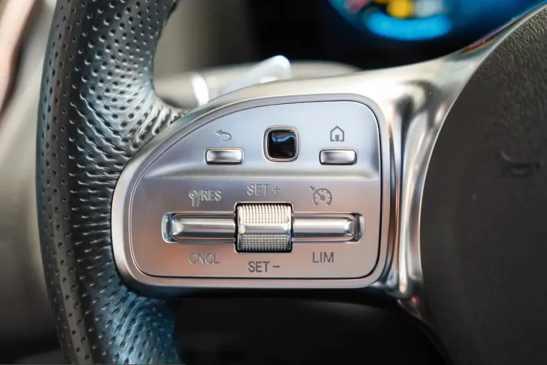Mercedes-Benz EQC (Clasa GLC) din 2021 cu 37.682 km - oferta MER227144 - foto 16