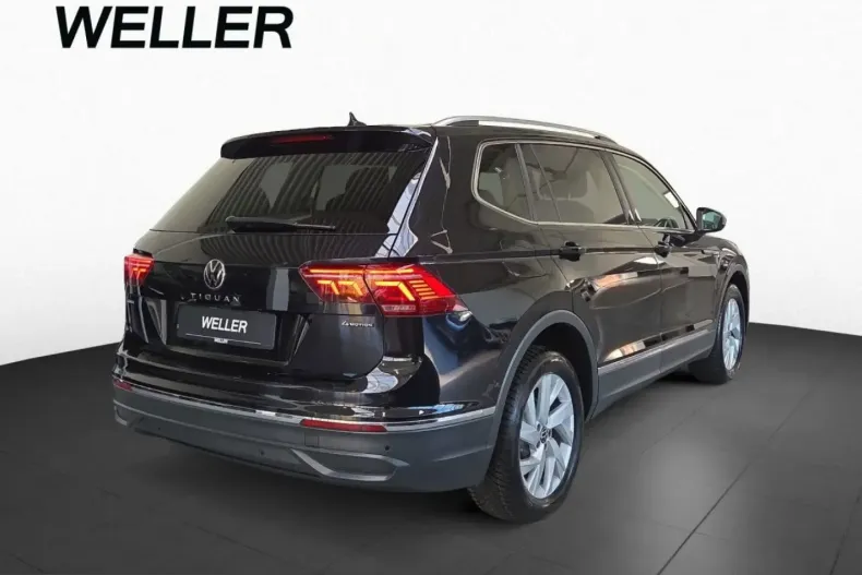 Volkswagen Tiguan Allspace din 2024 cu 71.221 km - oferta VOL227145 - foto 3