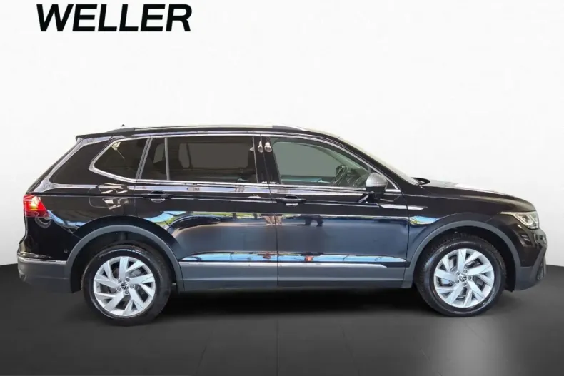 Volkswagen Tiguan Allspace din 2024 cu 71.221 km - oferta VOL227145 - foto 5