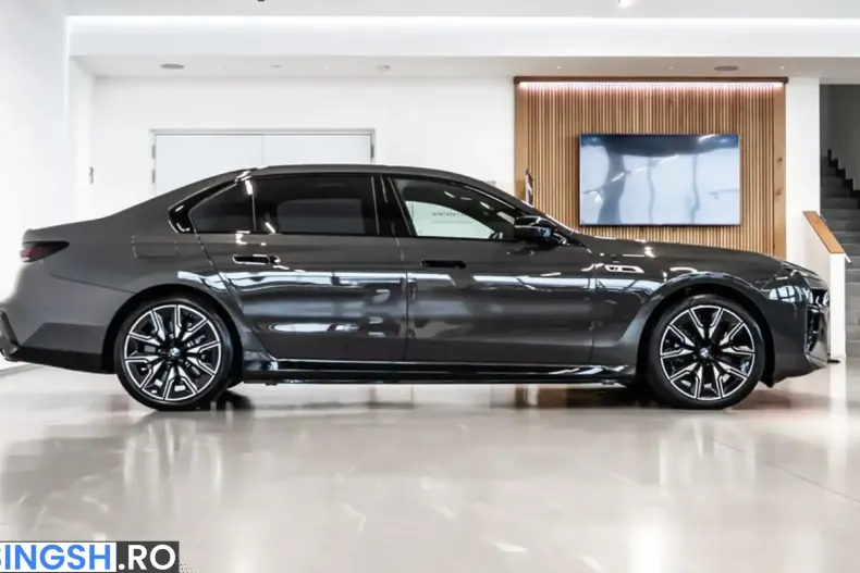 BMW M760 (Seria 7) din 2024 cu 28.040 km - oferta BMW227150 - foto 9