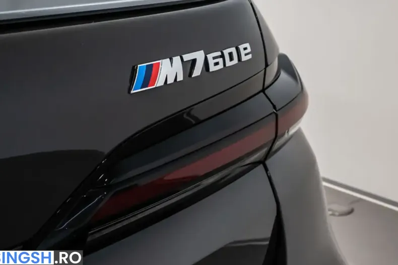 BMW M760 (Seria 7) din 2024 cu 28.040 km - oferta BMW227150 - foto 28