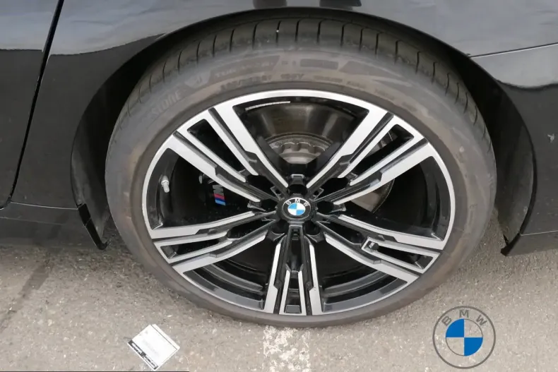 BMW 740 (Seria 7) din 2025 cu 19.423 km - oferta BMW227154 - foto 10