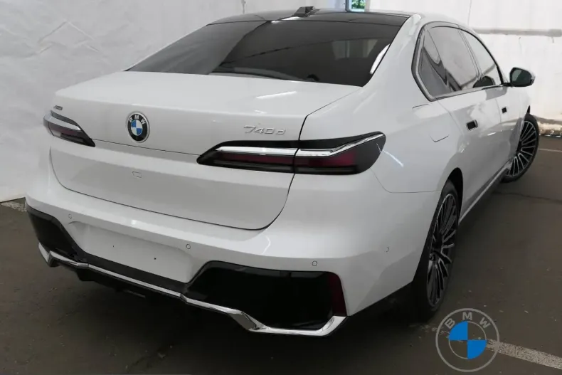 BMW 740 (Seria 7) din 2025 cu 18.700 km - oferta BMW227155 - foto 4