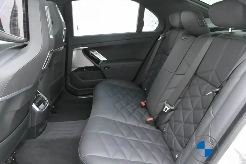 BMW 740 (Seria 7) din 2025 cu 18.700 km - oferta BMW227155 - foto 7