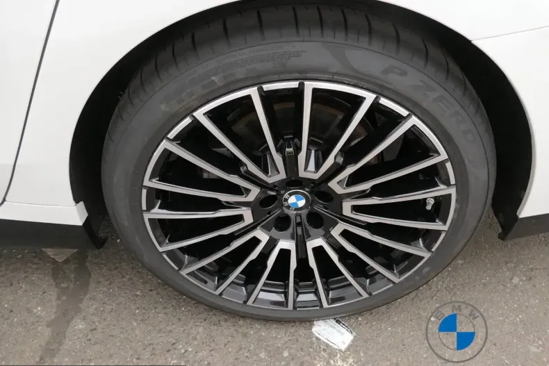 BMW 740 (Seria 7) din 2025 cu 18.700 km - oferta BMW227155 - foto 9