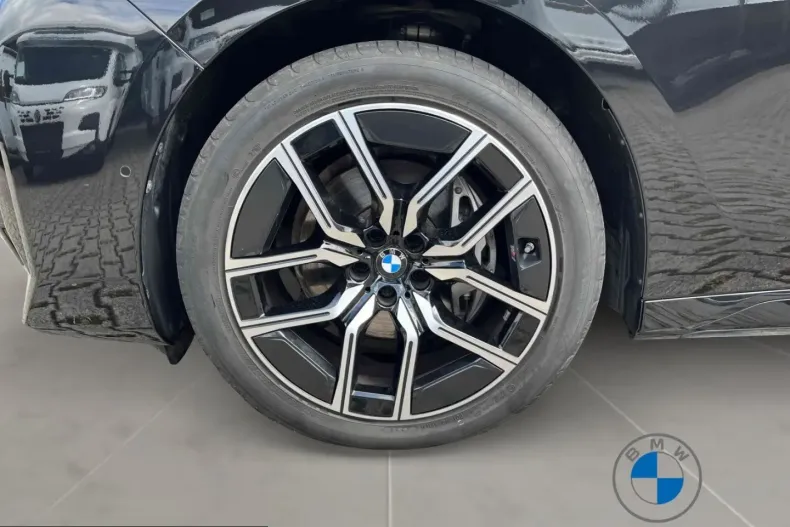BMW 740 (Seria 7) din 2025 cu 17.023 km - oferta BMW227156 - foto 7