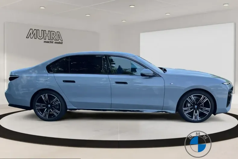 BMW 740 (Seria 7) din 2025 cu 8.618 km - oferta BMW227157 - foto 7