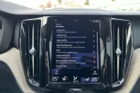 Volvo XC60 din 2022 cu 84.475 km - oferta VOL227159 - foto 22