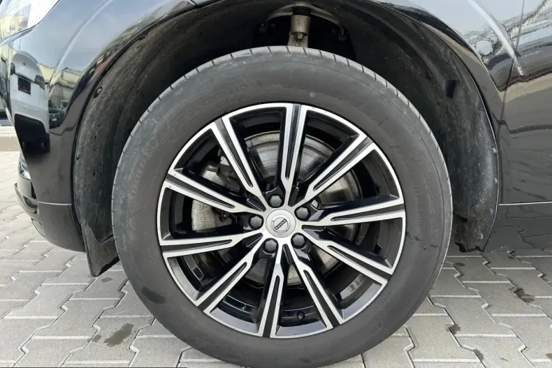 Volvo XC60 din 2022 cu 84.475 km - oferta VOL227159 - foto 39