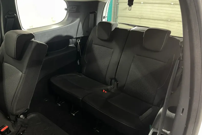 Dacia Lodgy din 2022 cu 135.150 km - oferta DAC227161 - foto 11