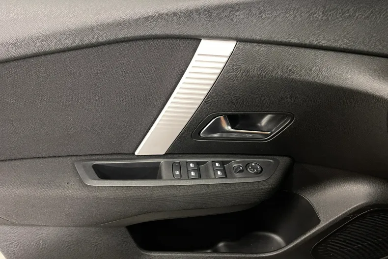 Citroën C4 din 2022 cu 110.874 km - oferta CIT227163 - foto 22