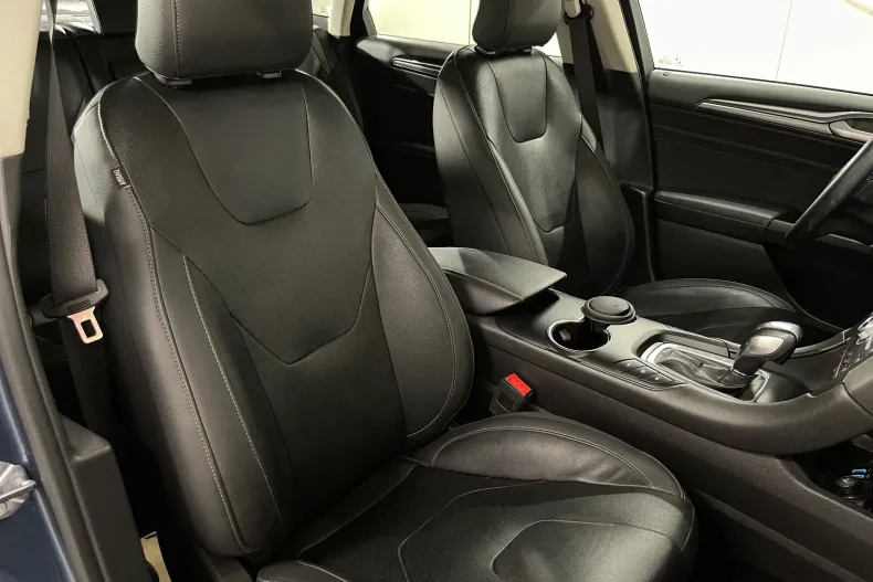 Ford Mondeo din 2022 cu 72.070 km - oferta FOR227164 - foto 9