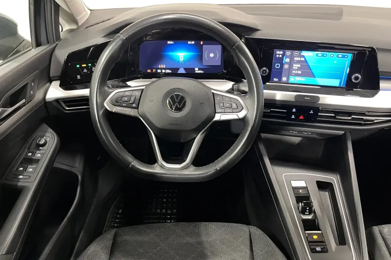 Volkswagen Golf din 2021 cu 56.683 km - oferta VOL227167 - foto 6