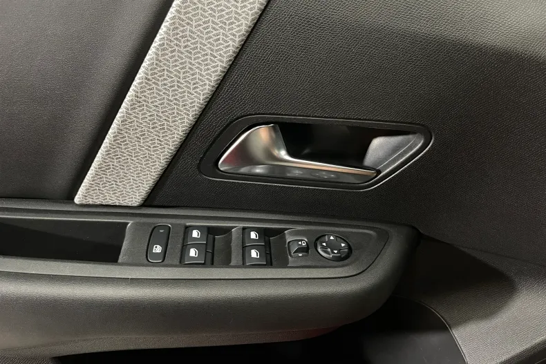 Citroën C4 din 2021 cu 119.930 km - oferta CIT227168 - foto 23