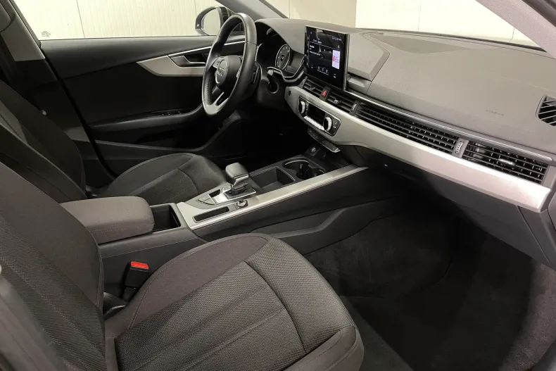 Audi A4 Limuzina din 2021 cu 65.768 km - oferta AUD227172 - foto 10