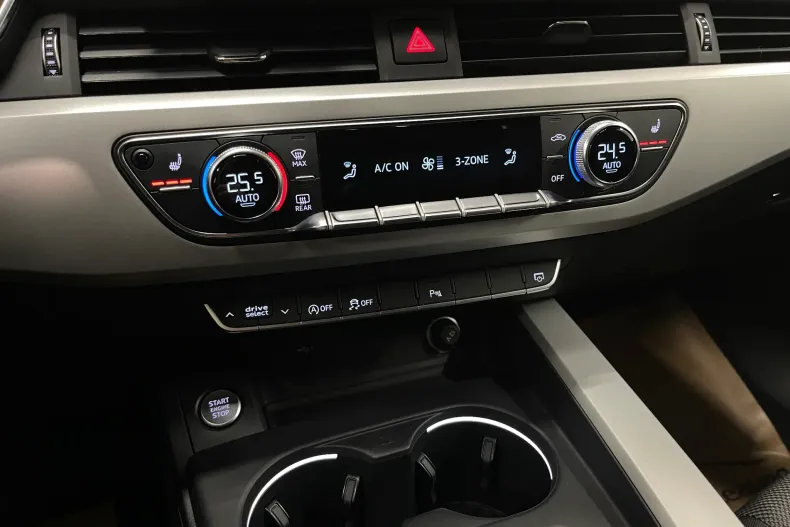 Audi A4 Limuzina din 2021 cu 65.768 km - oferta AUD227172 - foto 19