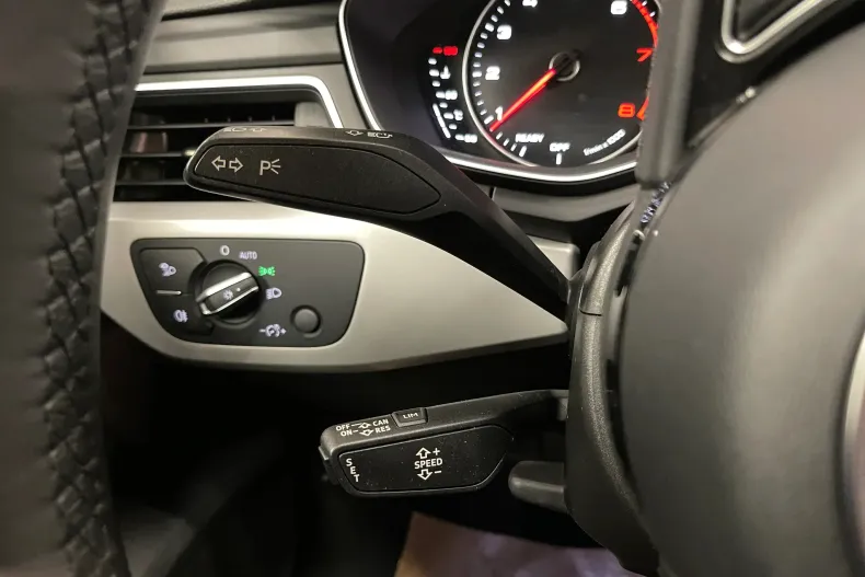 Audi A4 Limuzina din 2021 cu 65.768 km - oferta AUD227172 - foto 24