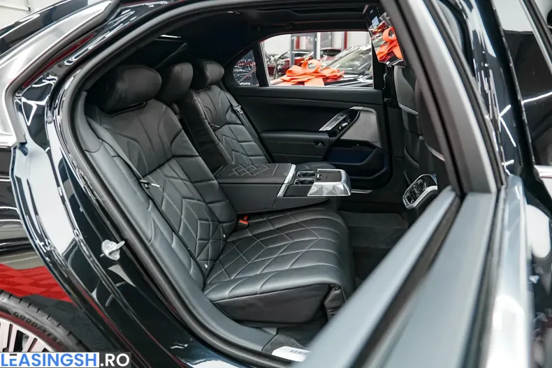 BMW 740d (Seria 7) din 2024 cu 109.000 km - oferta BMW227176 - foto 14