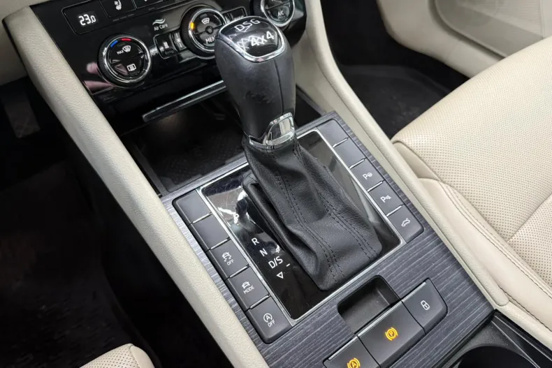Skoda Superb din 2020 cu 131.200 km - oferta SKO227195 - foto 14