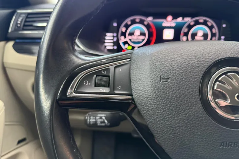 Skoda Superb din 2020 cu 131.200 km - oferta SKO227195 - foto 18