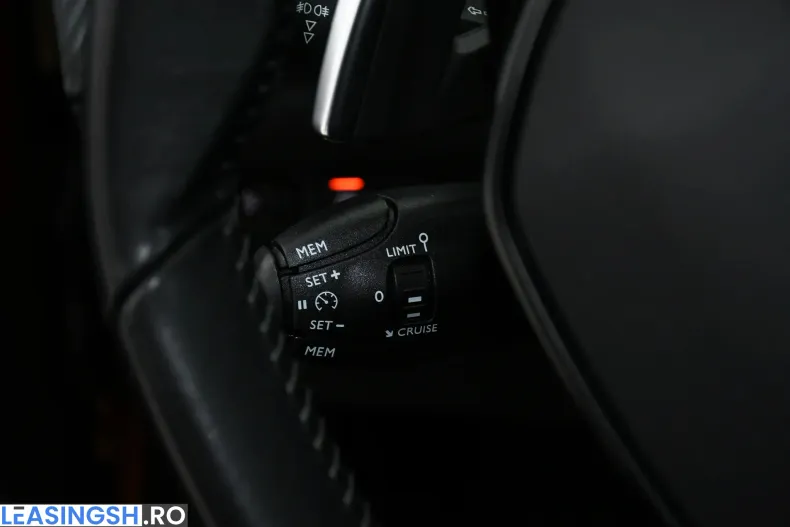 Peugeot 2008 din 2022 cu 53.000 km - oferta PEU227196 - foto 28