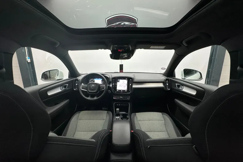 Volvo XC40 din 2022 cu 136.051 km - oferta VOL227202 - foto 6