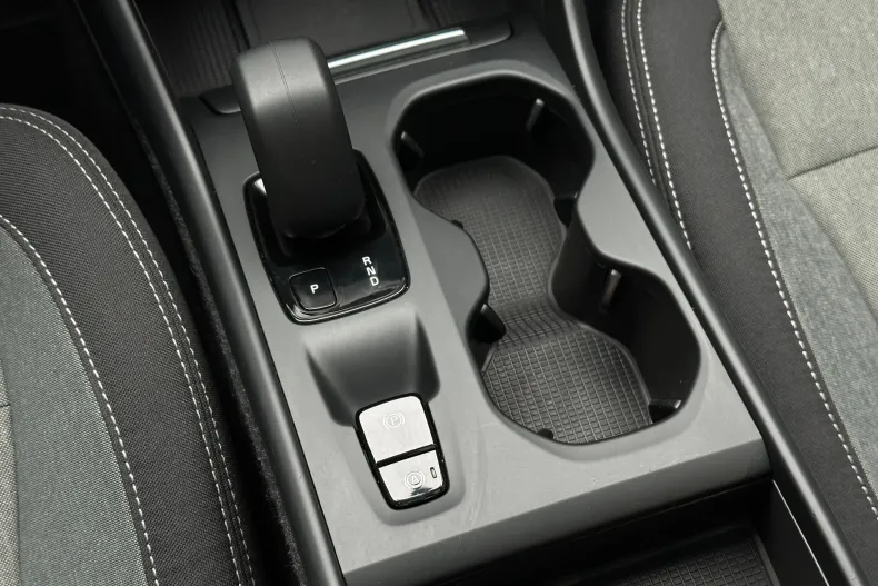 Volvo XC40 din 2022 cu 136.051 km - oferta VOL227202 - foto 11