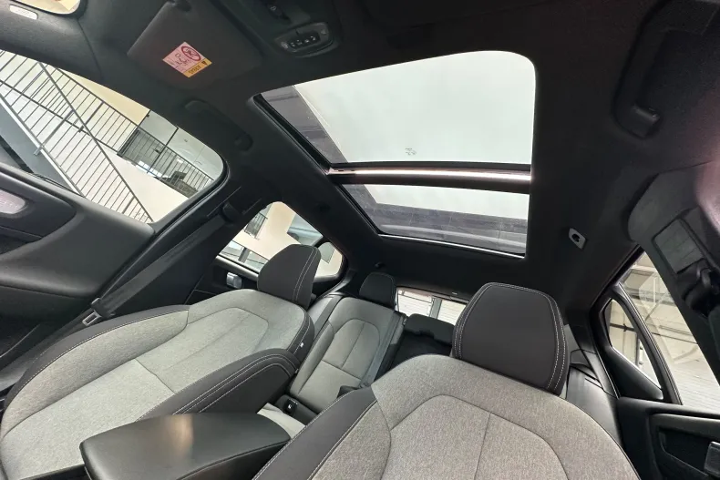 Volvo XC40 din 2022 cu 136.051 km - oferta VOL227202 - foto 28