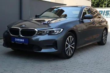 BMW 330e din 2022 - oferta BMW227205