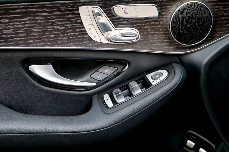 Mercedes-Benz GLC (Clasa GLC) din 2021 cu 133.980 km - oferta MER227208 - foto 15