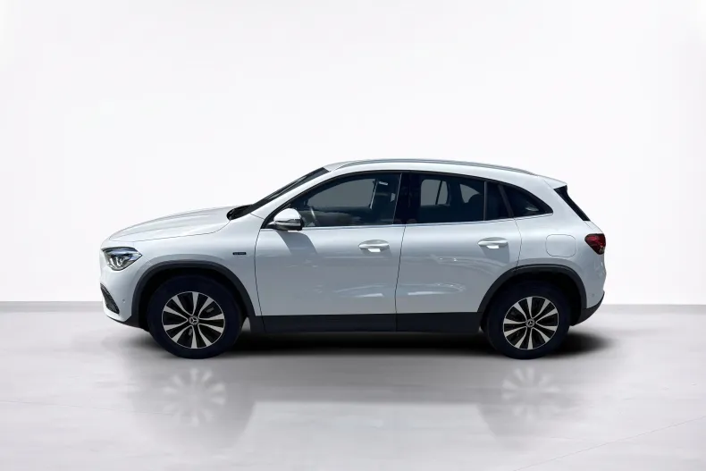 Mercedes-Benz GLA (Clasa GLA) din 2021 cu 118.421 km - oferta MER227209 - foto 2
