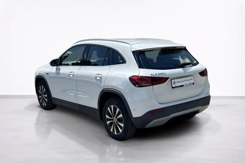 Mercedes-Benz GLA (Clasa GLA) din 2021 cu 118.421 km - oferta MER227209 - foto 3