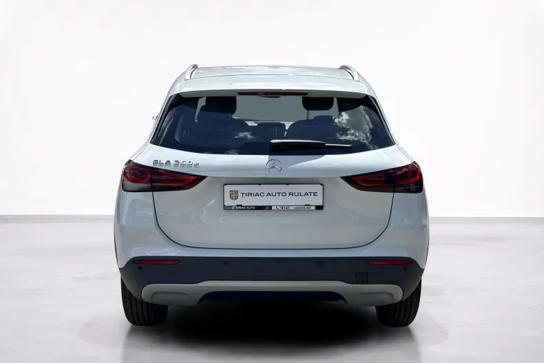 Mercedes-Benz GLA (Clasa GLA) din 2021 cu 118.421 km - oferta MER227209 - foto 4