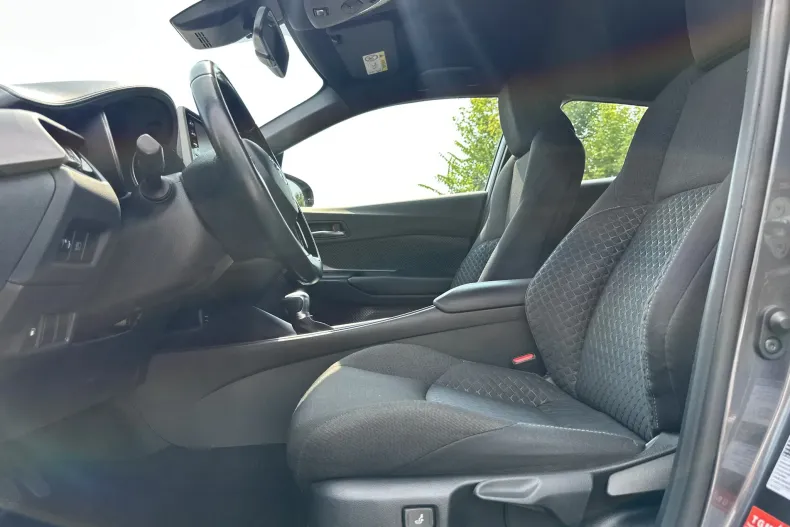 Toyota C-HR din 2021 cu 52.037 km - oferta TOY227211 - foto 23