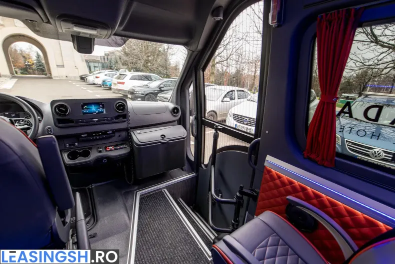 Mercedes-Benz Sprinter din 2022 cu 29.000 km - oferta MER227221 - foto 19