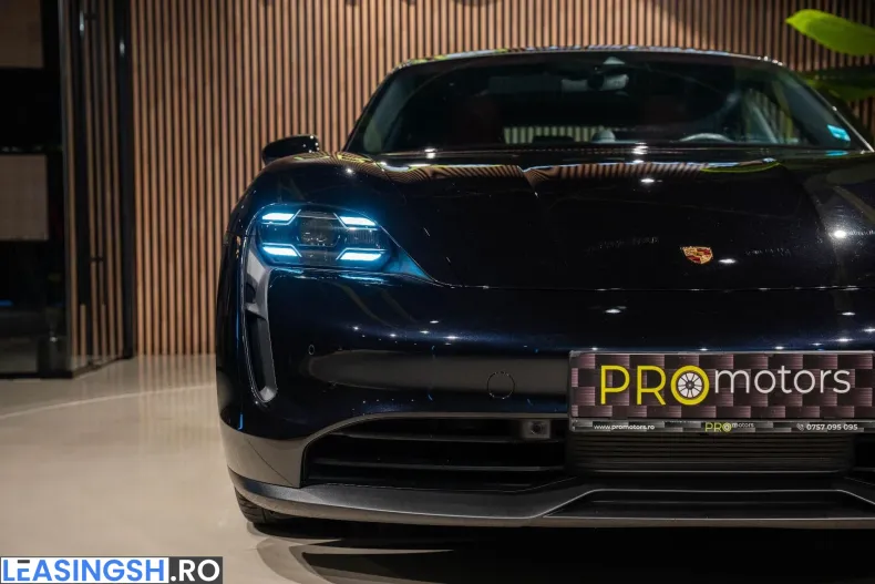 Porsche Taycan din 2020 cu 48.350 km - oferta POR227222 - foto 4